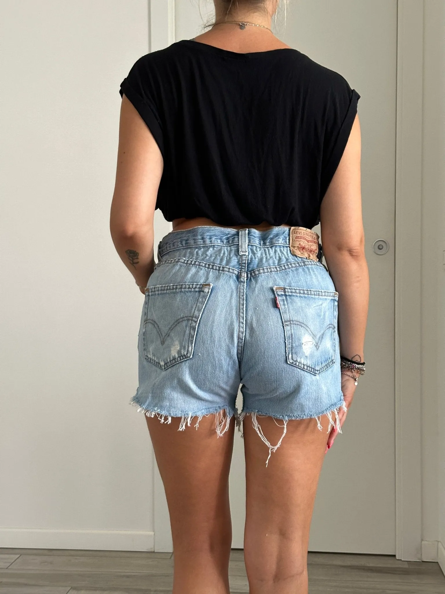 Shorts Levi's Vintage denim sfrangiati a caramella con strappi