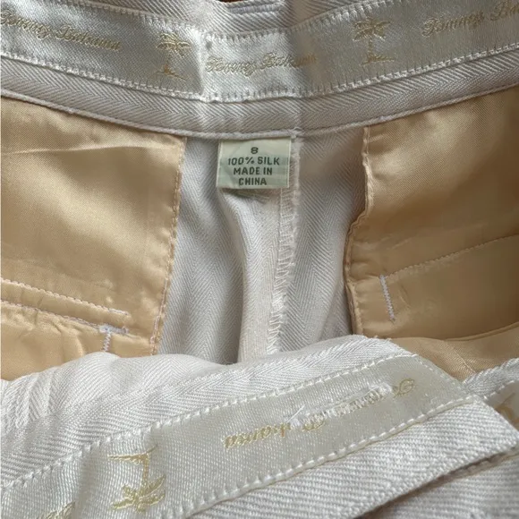 Tommy Bahama 100% Silk High Rise Long Shorts creamy Color Casino Deck Short 8