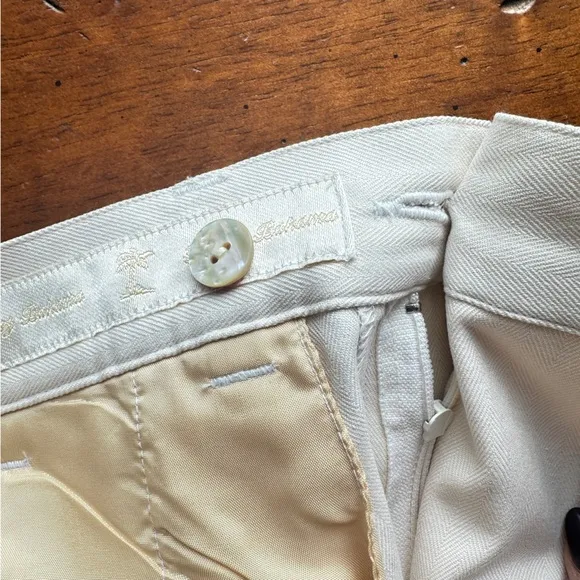 Tommy Bahama 100% Silk High Rise Long Shorts creamy Color Casino Deck Short 8
