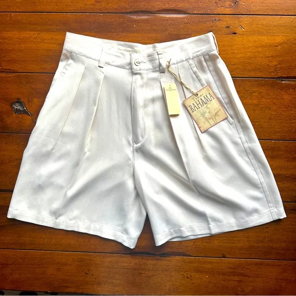 Tommy Bahama 100% Silk High Rise Long Shorts creamy Color Casino Deck Short 8