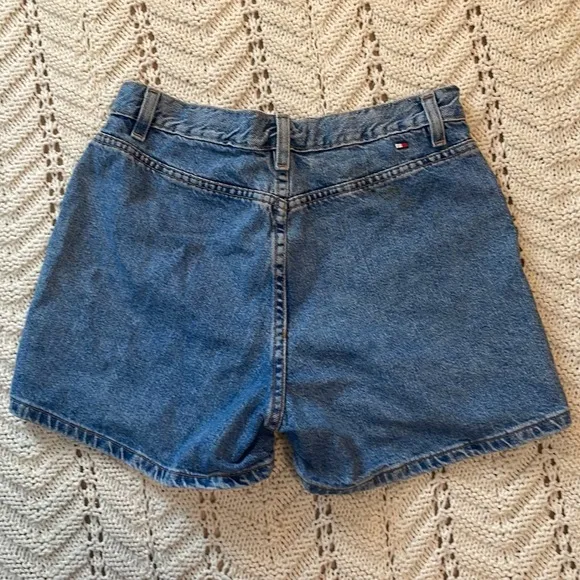 Tommy Hilfiger jean shorts high waist size 8