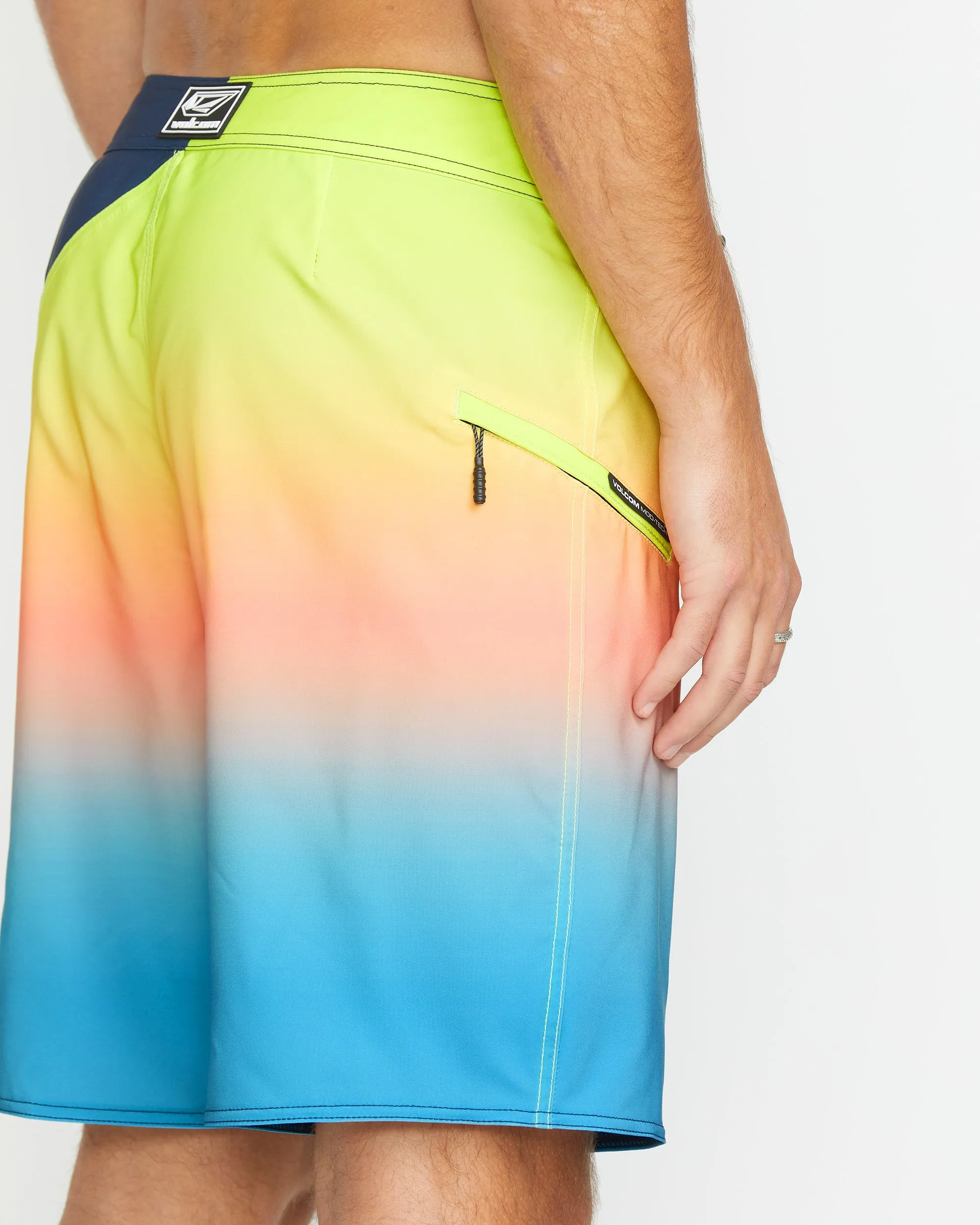 Vee Bee Mod 20" Boardshorts - BAY BLUE