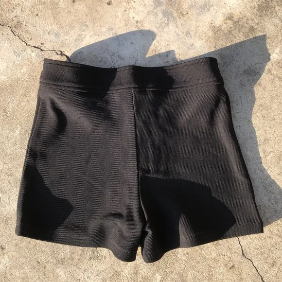 Vintage Bisou-Bisou black high waisted shorts S