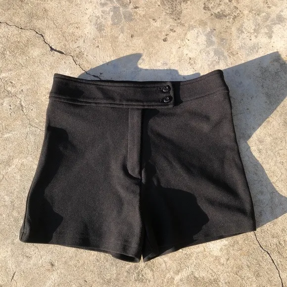 Vintage Bisou-Bisou black high waisted shorts S