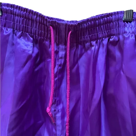 Vintage EVERLAST Shiny Shorts