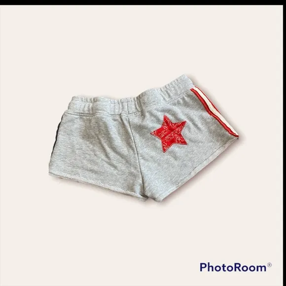 Vintage Havana star shorts S