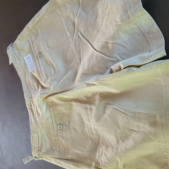 Vintage high-waisted Ralph Lauren shorts