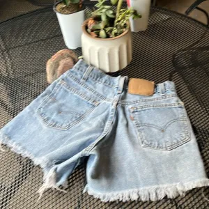 Vintage Levi orange tab cutoff shorts