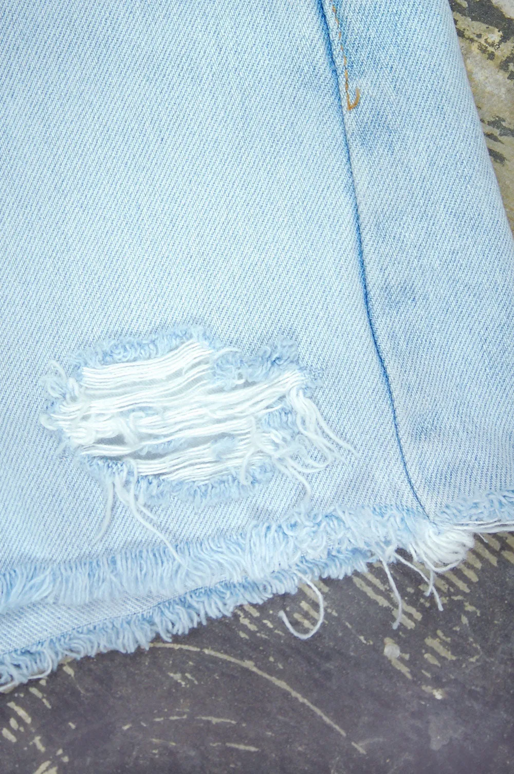 Vintage Levi’s 501 Tulip Chain-Stitched Shorts (JYJ0524-244)