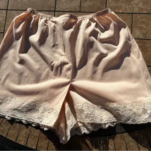 Vintage Lingerie Olga Pettipants, beige Nylon Half Slip,  Lace Trim
