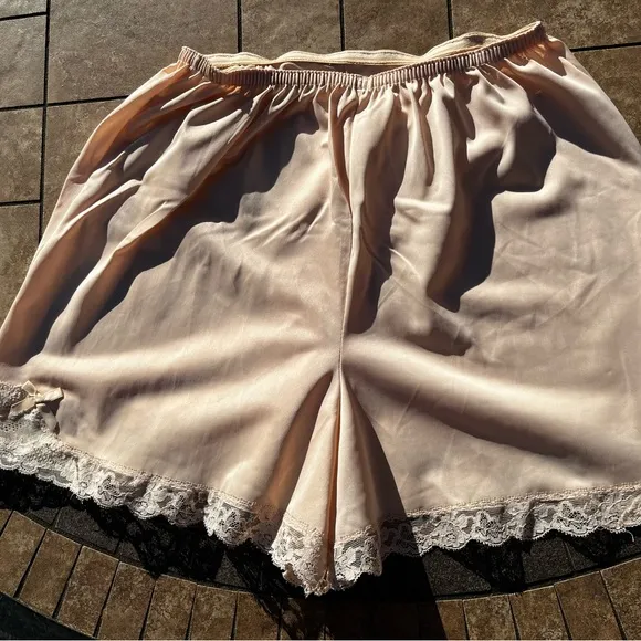 Vintage Lingerie Olga Pettipants, beige Nylon Half Slip,  Lace Trim