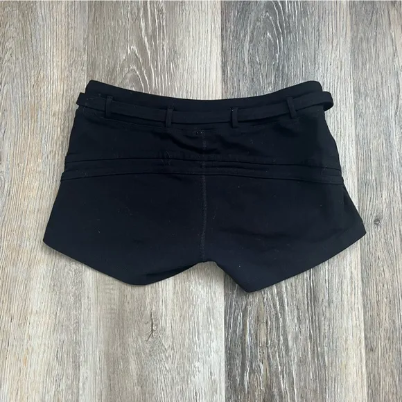 VNTG Y2K Bebe Sport short shorts