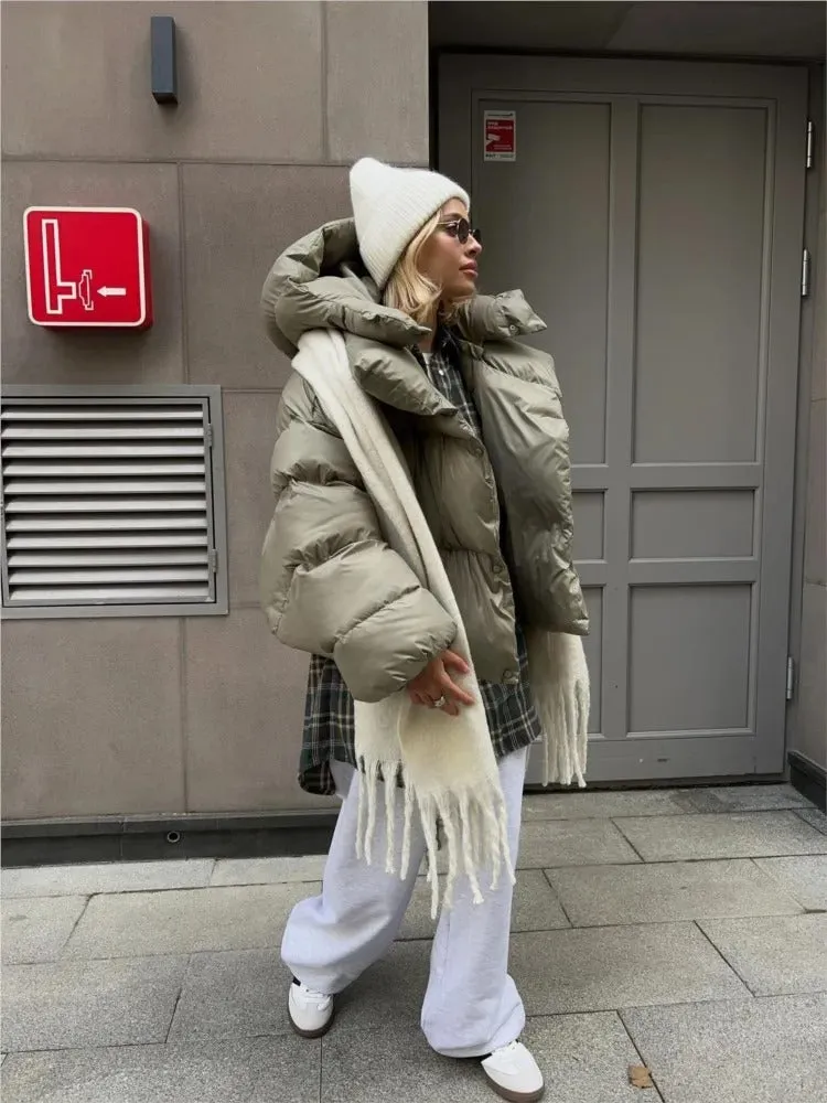 Women's quilted jacket with hood - warm down jacket in a short model