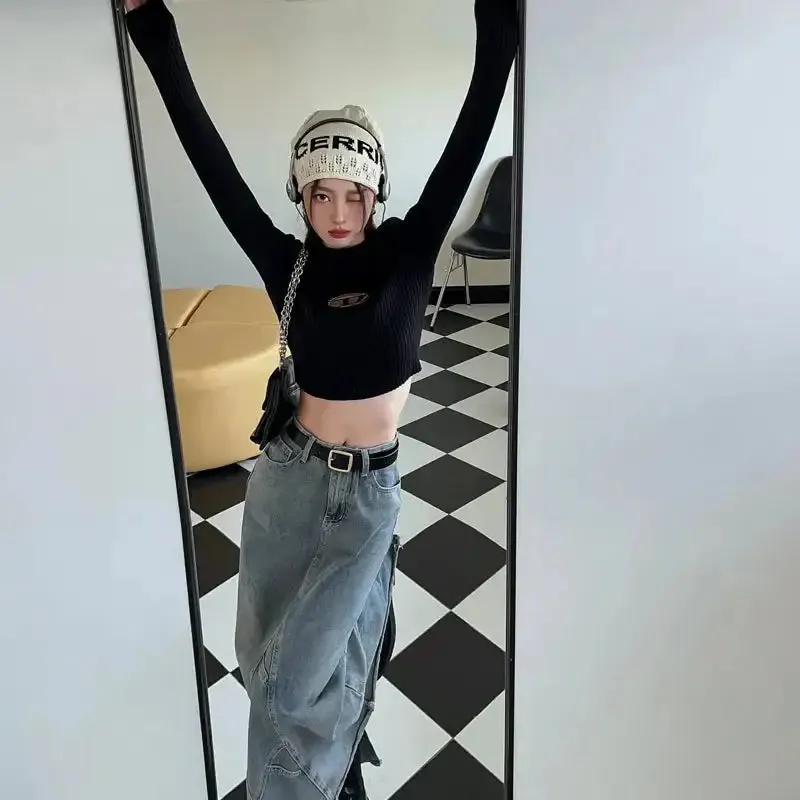 Y2K Ribbed Cropped Sweater with Plunge Detail and Long Sleeves